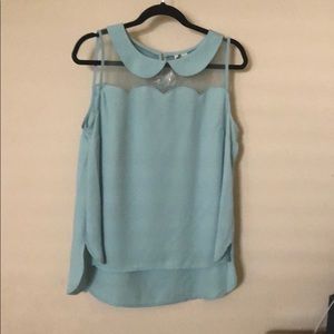 Lauren Conrad Scalloped Shell with Collar - Large